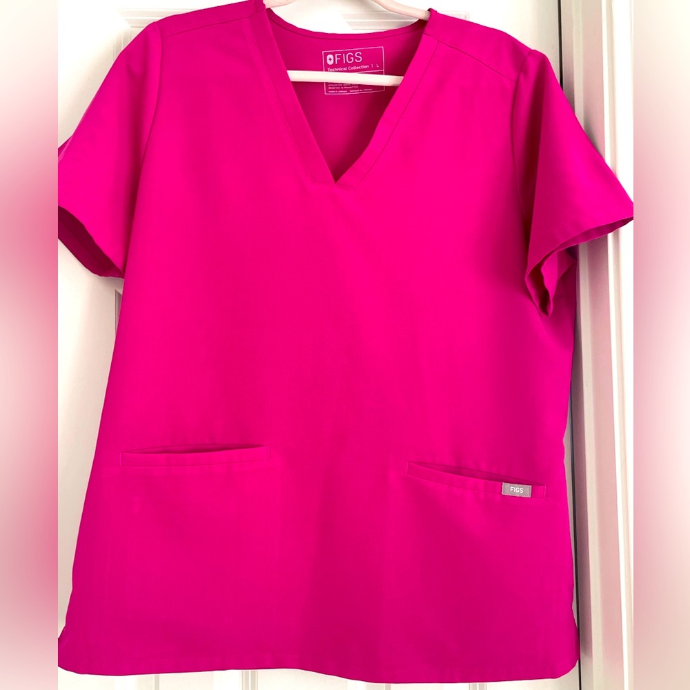 Figs scrub top.  Raspberry Sorbet *Limited Edition *  in Large